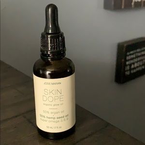 Josie Maran skin dope glow oil